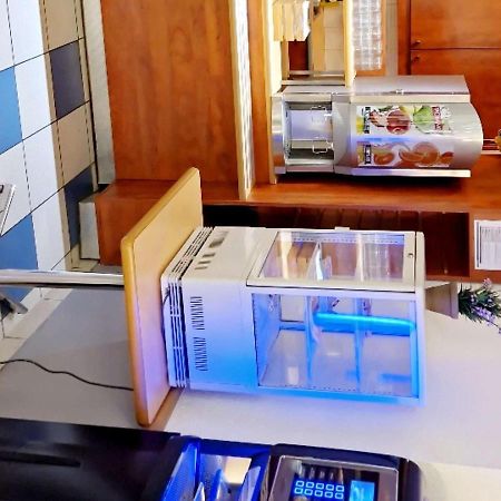 ibis budget Le Mans Centre Buitenkant foto