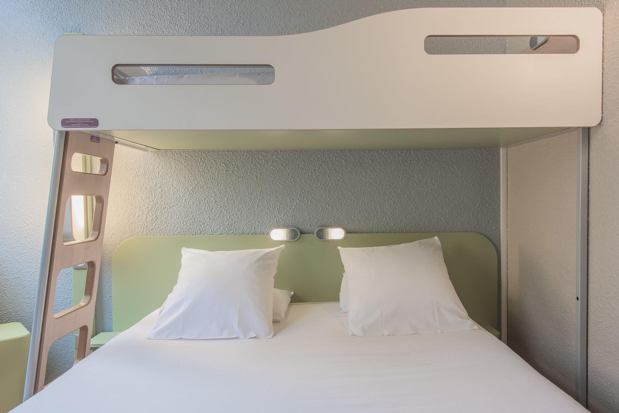 ibis budget Le Mans Centre Buitenkant foto