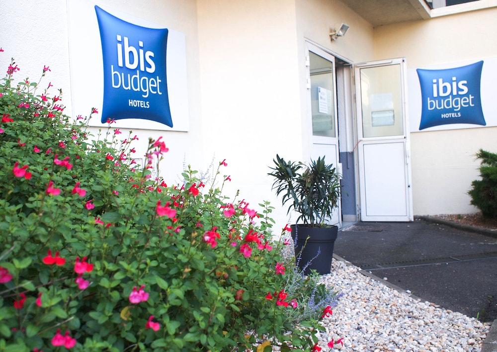 ibis budget Le Mans Centre Buitenkant foto
