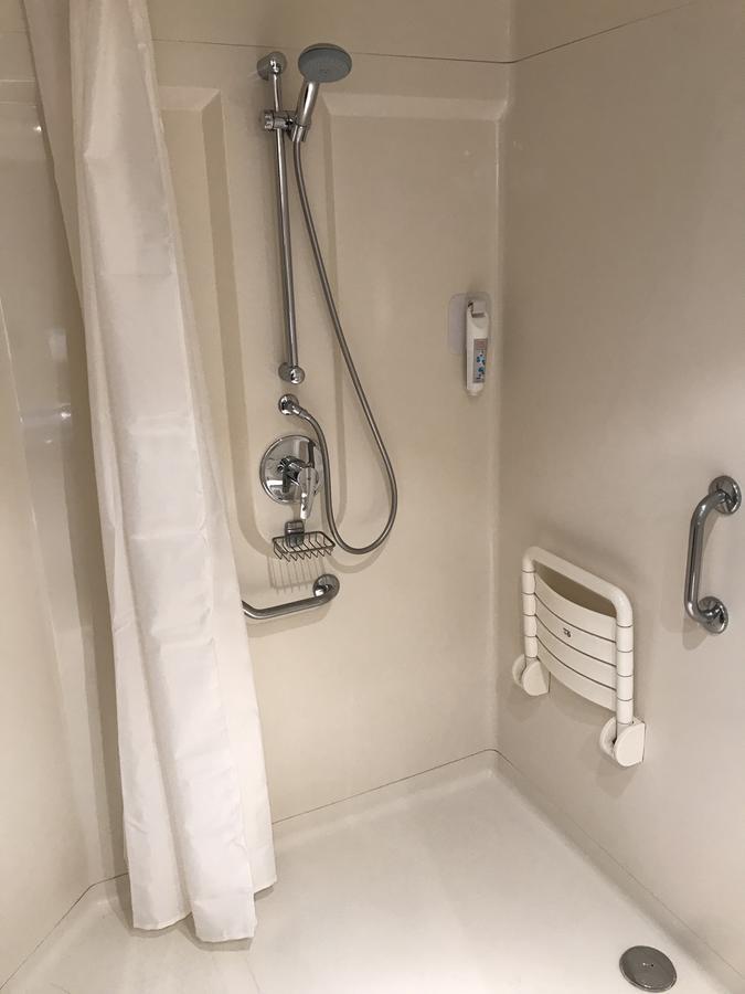 ibis budget Le Mans Centre Buitenkant foto
